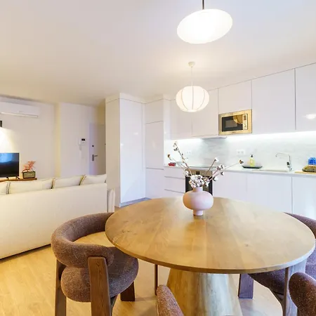 Lisbon Prime Living - Anjos Apartments-3